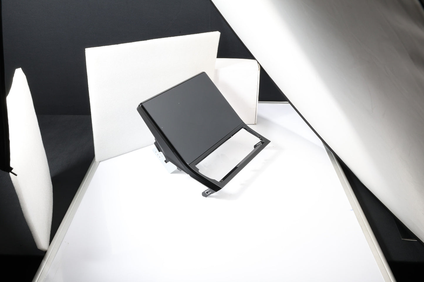 11.5" OE Toyota Innova Hycross Multimedia Player 8GB+128GB 2K OLED Professional DSP CPAA 360° BV Support